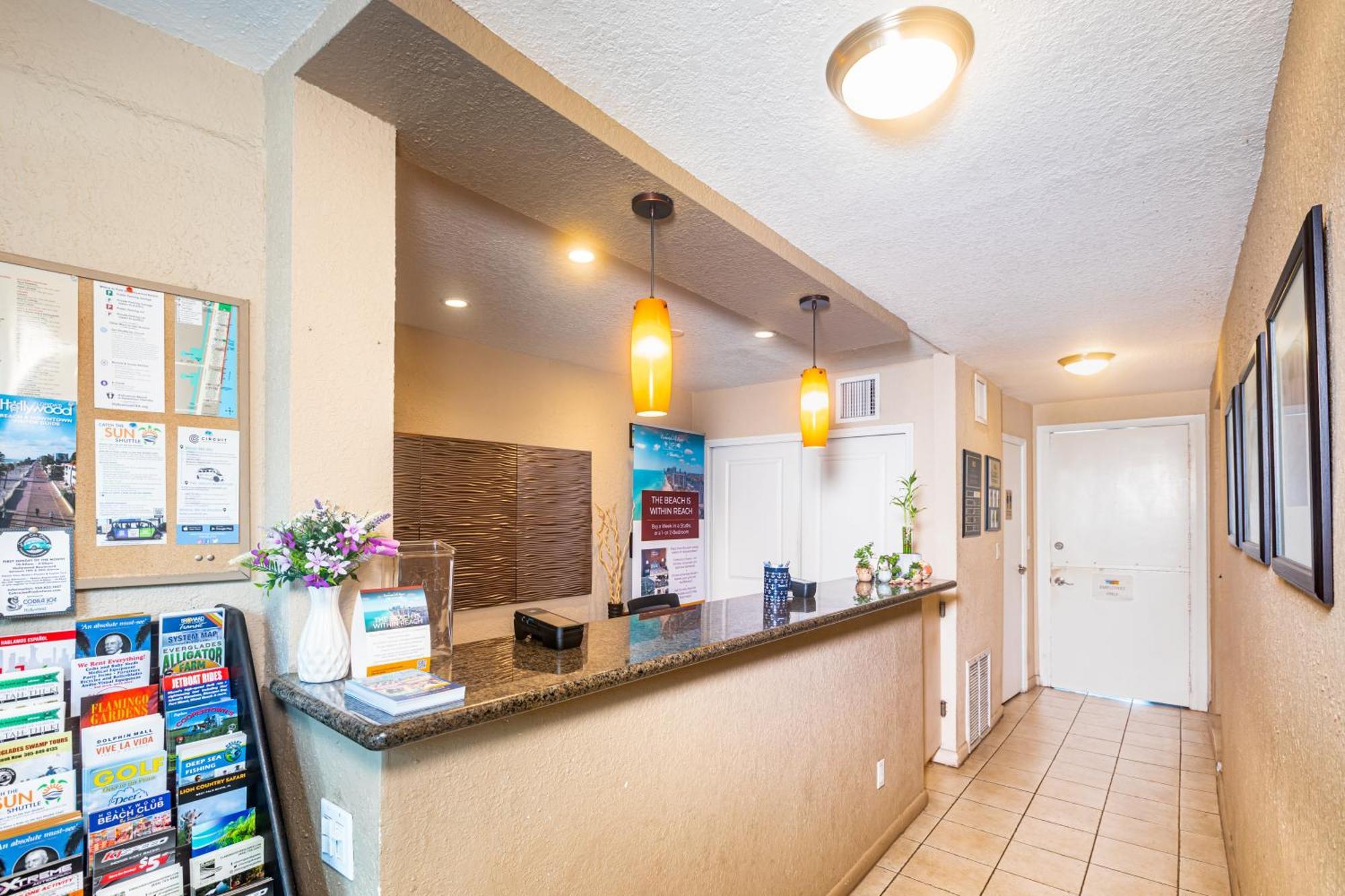 Enchanted Isle Hollywood Beach Resort 外观 照片