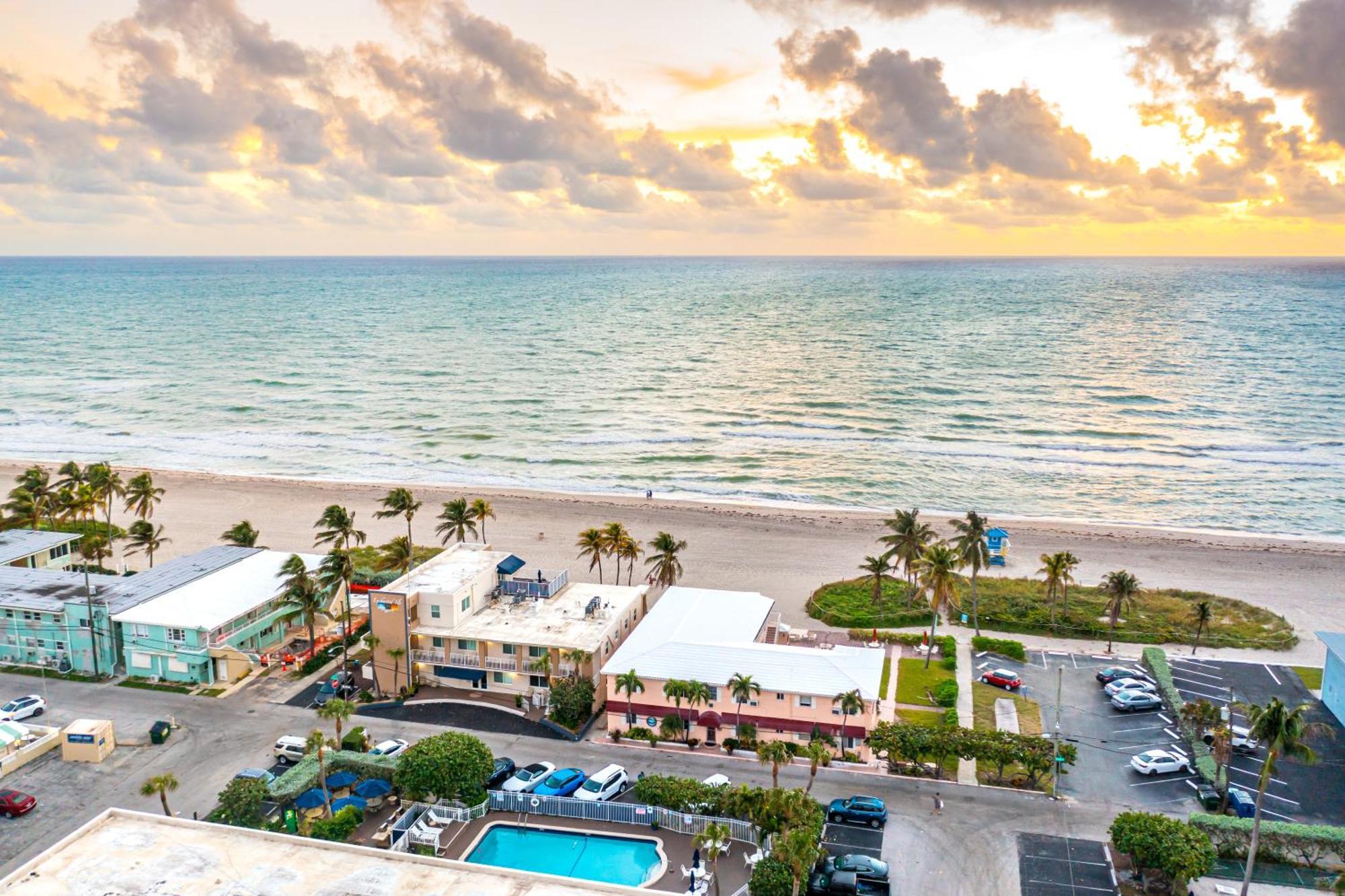 Enchanted Isle Hollywood Beach Resort 外观 照片